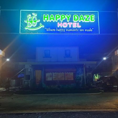 Happy Daze Hotel Tagum Exterior photo