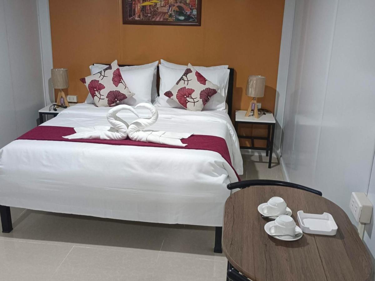 Happy Daze Hotel Tagum Exterior photo